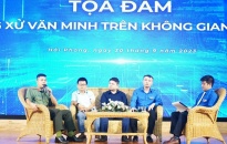 Tọa đàm “Ứng xử văn minh trên không gian mạng” và tập huấn công tác bảo vệ nền tảng tư tưởng của Ðảng cho học sinh, sinh viên