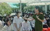 Tuyên truyền, giáo dục ngoài giờ lên lớp cho hơn 500 học sinh Trường THPT Tân Trào (huyện An Lão)