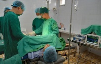 Trung tâm y tế huyện Kiến Thụy: Phẫu thuật thành công bệnh nhân viêm ruột thừa quặt ngược sau manh tràng hiếm gặp
