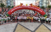 Hơn 1.000 vận động viên tham gia giải chạy marathon gây quỹ xây trường cho trẻ em nghèo – Run for Kid 2023