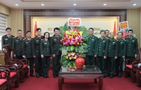 Công an thành phố chúc mừng 79 năm Ngày thành lập Quân đội nhân dân Việt Nam