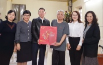 Lãnh đạo quận Lê Chân thăm, tặng quà Tết các Đảng viên trên 40 năm tuổi Đảng không có lương hưu, trợ cấp xã hội