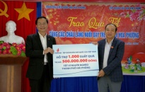 Đoàn đại biểu Quốc hội Hải Phòng và Tập đoàn Dầu khí Việt Nam Trao 1000 suất quà Tết trị giá 500 triệu đồng