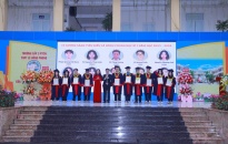 Trường THPT Lê Hồng Phong vươn lên xếp thứ 2 khối trường không chuyên về thành tích học sinh giỏi