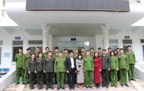 Đại tá Lê Nguyên Trường - Phó Giám đốc Công an thành phố thăm, chúc Tết các đơn vị tiêu biểu