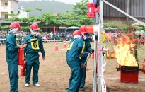 Sôi nổi Hội thi nghiệp vụ chữa cháy và CNCH “Tổ liên gia an toàn PCCC” tại huyện Thủy Nguyên