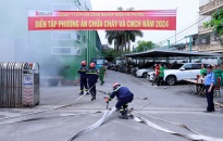 Công an quận Hồng Bàng phối hợp diễn tập phương án PCCC&CNCH tại  Công ty CP Công nghiệp điện Hải Phòng