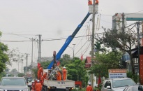 Tập đoàn Điện lực Việt Nam:  Phản hồi thông tin 'Việt Nam kêu gọi doanh nghiệp tự nguyện giảm 30% mức sử dụng điện'