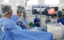 Bệnh viện hữu nghị Việt Tiệp: Mổ nội soi thành công ca bệnh thoát vị đĩa đệm cột sống thắt lưng