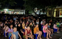 Chương trình chiếu phim lưu động tại xã Kiến Thiết (huyện Tiên Lãng) thu hút hơn 200 người tham dự
