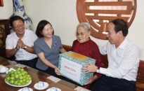 Đồng chí Bí thư Thành ủy Lê Tiến Châu thăm, tặng quà người có công tiêu biểu tại quận Đồ Sơn