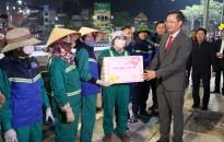 Phó Chủ tịch Thường trực UBND thành phố Lê Anh Quân thăm, động viên các lực lượng làm nhiệm vụ trong đêm giao thừa