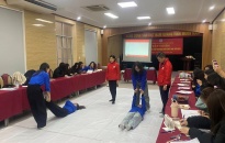 Hội Chữ thập đỏ thành phố tổ chức tập huấn sơ cấp cứu cho tình nguyện viên 