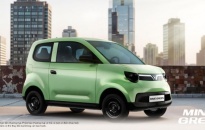 Nhỏ nhưng có võ: “Vua đường phố” Minio Green chấp mọi đối thủ xe xăng, thách thức cả xe máy