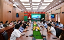 Góp phần giúp cán bộ, học viên Trường Chính trị Tô Hiệu hiểu sâu sắc hơn về an ninh biển đảo và lực lượng Cảnh sát biển Việt Nam