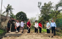 Khởi công xây nhà Chữ thập đỏ tặng bà Nguyễn Thị Hài tại xã Đoàn Lập (huyện Tiên Lãng)