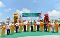 Công ty Cổ phần Nhựa Thiếu niên Tiền Phong: Khánh thành “Cầu nối Yêu thương” số 103, 113, 118 tại các tỉnh Long An, Kiên Giang và Hậu Giang