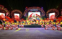 Nhiều điểm mới ấn tượng Lễ hội Hoa Phượng Đỏ - Hải Phòng 2025