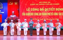 Công bố các Quyết định của Giám đốc CATP về công tác cán bộ