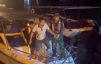 BĐBP thành phố Hải Phòng cứu thành công 6 thuyền viên bị nạn trên vùng biển Cát Bà