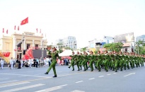Hợp luyện lần 2 duyệt đội ngũ và diễu hành quần chúng sẵn sàng cho Lễ kỷ niệm 70 năm Ngày giải phóng Hải Phòng – Thành phố Anh hùng