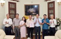 Tri ân sự đóng góp của các đồng chí nguyên lãnh đạo HĐND thành phố