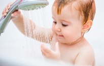 Chọn sữa tắm an toàn cho trẻ