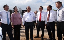 Thủ tướng Nguyễn Xuân Phúc kiểm tra tiến độ Dự án Tổ hợp sản xuất ô tô, xe máy Vinfast