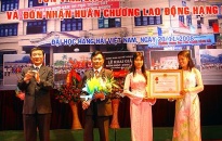 Trường THPT Hàng Hải nhận huân chương Lao động hạng ba