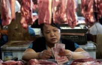 Bị ngộ độc vì thích ăn thịt lợn nạc
