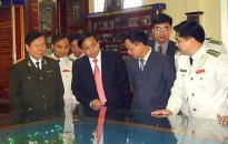 Phó chủ tịch TP Đỗ Trung Thoại thăm một số đơn vị biên phòng