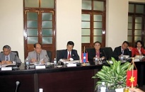 Đoàn đại biểu Ủy ban pháp luật Quốc hội Lào thăm Hải Phòng