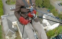 93 tuổi vẫn thích trèo leo