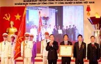 Công ty xi măng đón nhận Huân chương Hồ Chí Minh