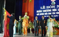 Quận Lê Chân đón huân chương độc lập hạng Ba