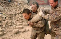 Động đất kinh hoàng ở Trung Quốc