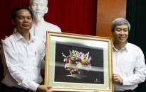 Lãnh đạo TP Hải Phòng và tỉnh Lâm Đồng trao đổi kinh nghiệm
