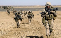 Chi phí quân sự toàn cầu tăng chóng mặt