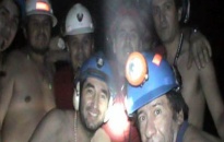Sắp giải cứu 33 thợ mỏ Chile