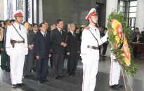 Tổ chức trang trọng lễ tang đồng chí Trần Đông