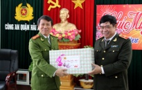 Giám đốc CATP chúc tết, kiểm tra công tác bảo đảm ANTT tại CAQ Hải An và Dương Kinh