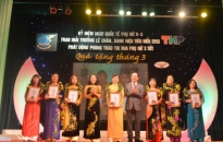 7 phụ nữ xuất sắc nhận giải thưởng Lê Chân 2013