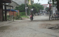 Nhiều tuyến đường thuộc thị trấn Tiên Lãng xuống cấp trầm trọng