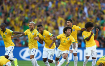 Scolari thừa nhận Brazil đã may mắn giành chiến thắng trước Chile