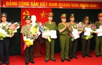 Khen thưởng các đơn vị phá 2 vụ án tại Bắc Ninh và Hải Phòng