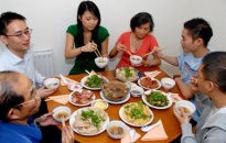 Kể chuyện bữa cơm người Việt