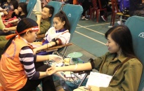 Nhận hơn 1.000 đơn vị máu từ Lễ hội xuân hồng-Ngày Chủ nhật đỏ