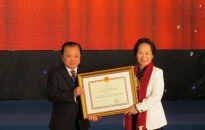 Chủ tịch HĐQT Nguyễn Văn Viện nhận danh hiệu Anh hùng Lao động