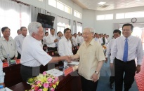 Tổng Bí thư Nguyễn Phú Trọng khảo sát thực tế tại tỉnh Long An