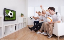 Giới chủ lo nhân viên mải xem bóng đá trong dịp EURO 2016